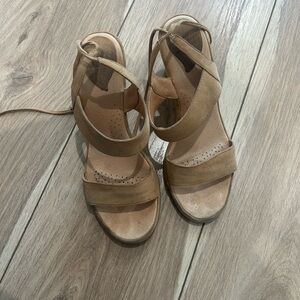 Suede sandals